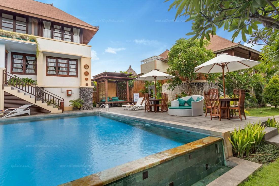 Desamuda Village Seminyak  Exterior photo