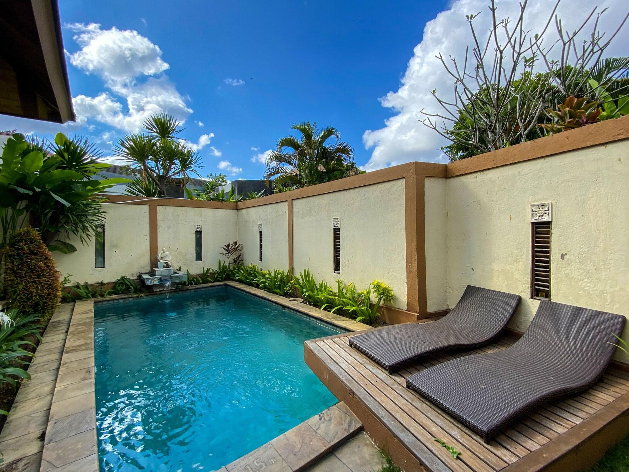 Desamuda Village Seminyak  Exterior photo