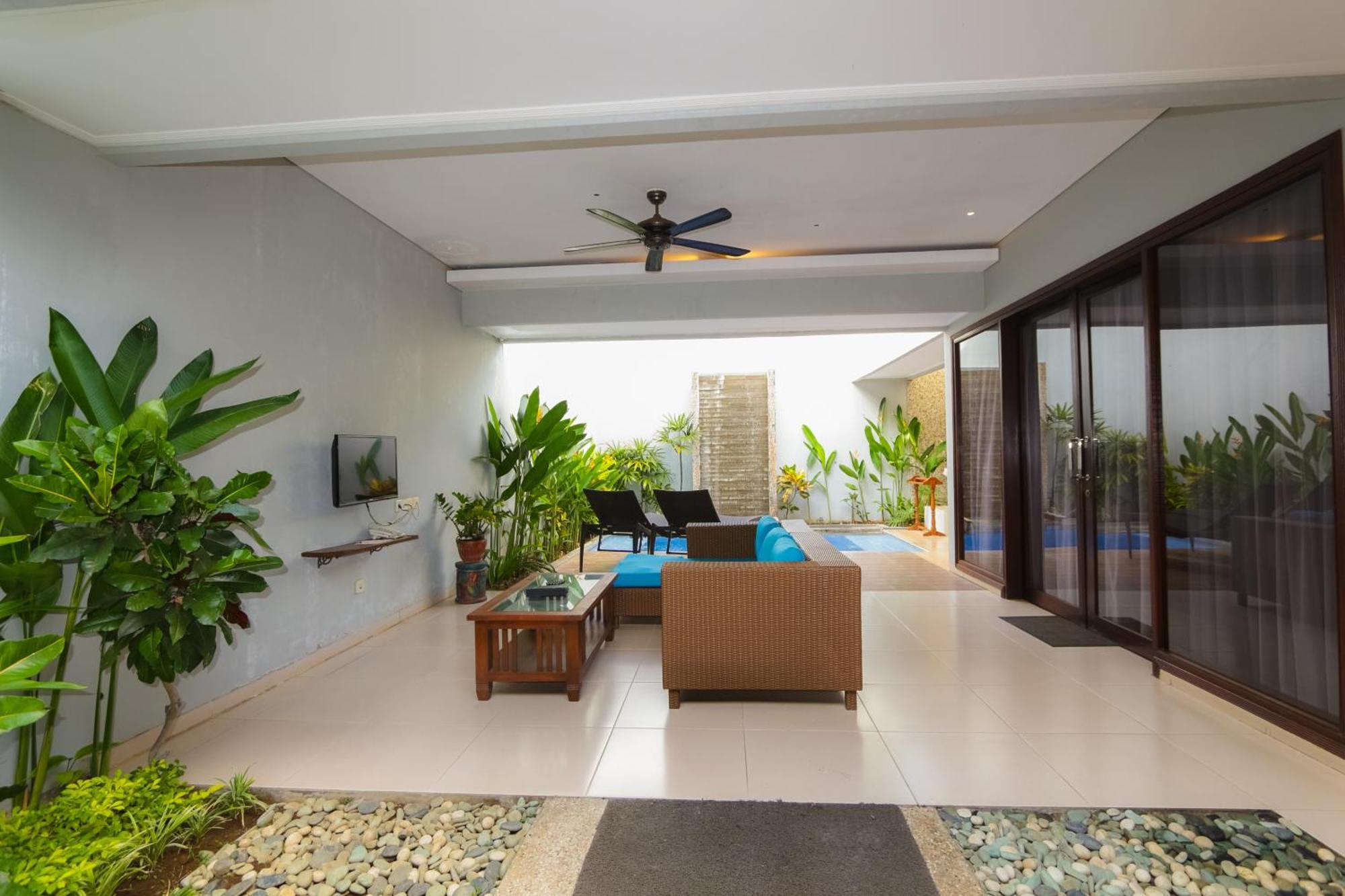 Desamuda Village Seminyak  Room photo