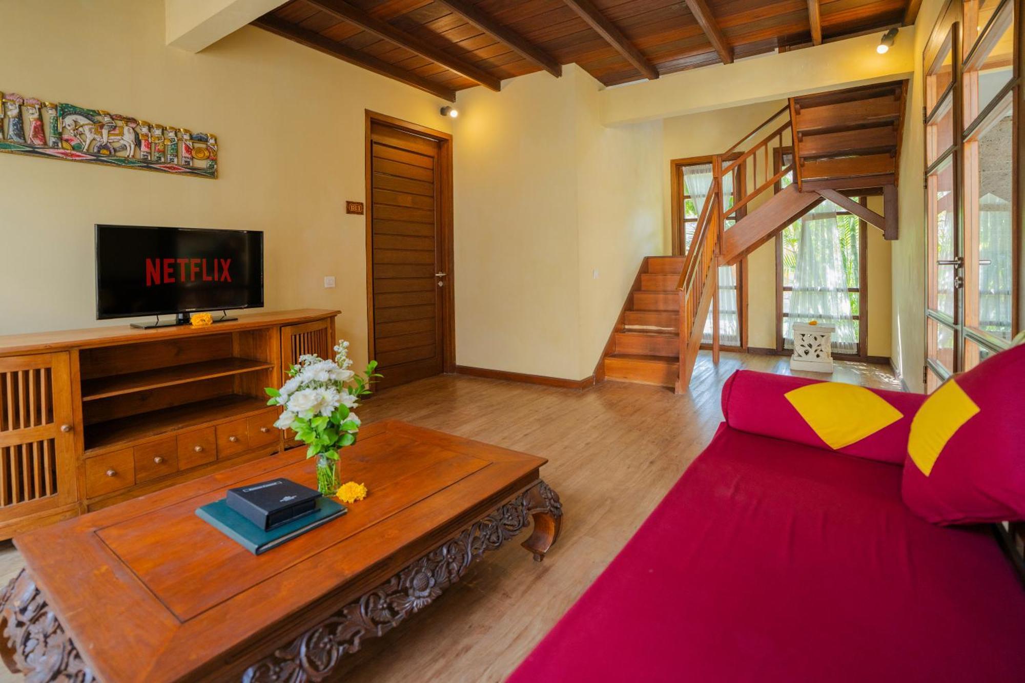 Desamuda Village Seminyak  Exterior photo