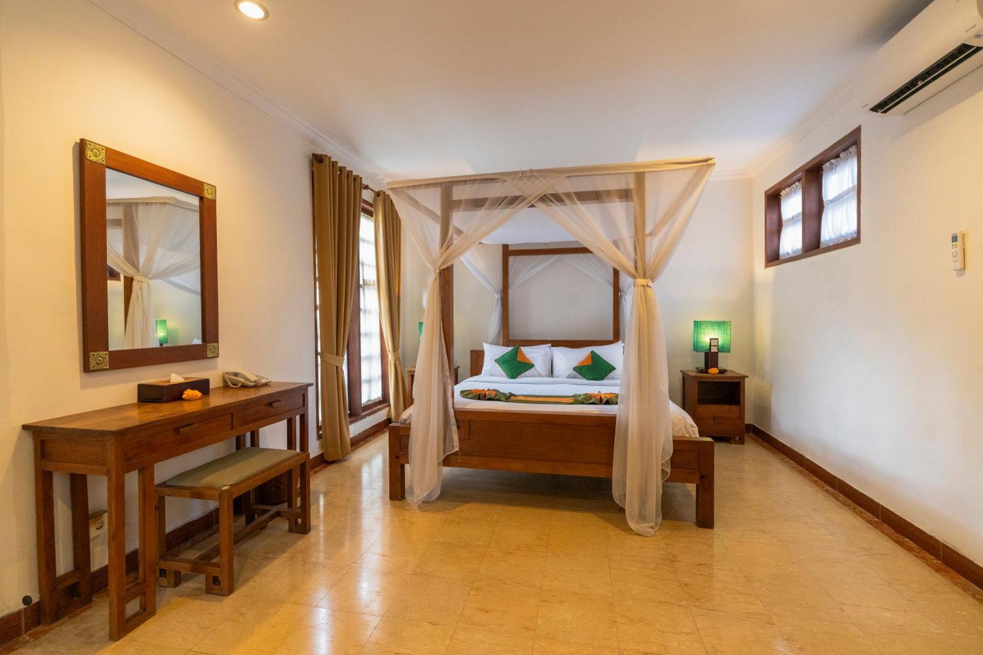 Desamuda Village Seminyak  Exterior photo