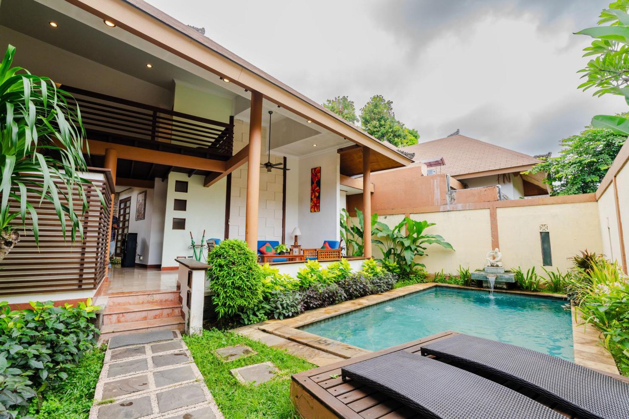 Desamuda Village Seminyak  Exterior photo